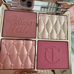 Charlotte Tilbury Pillow Talk  Beautifying Face Palette Pillow Talk Fair-Medium